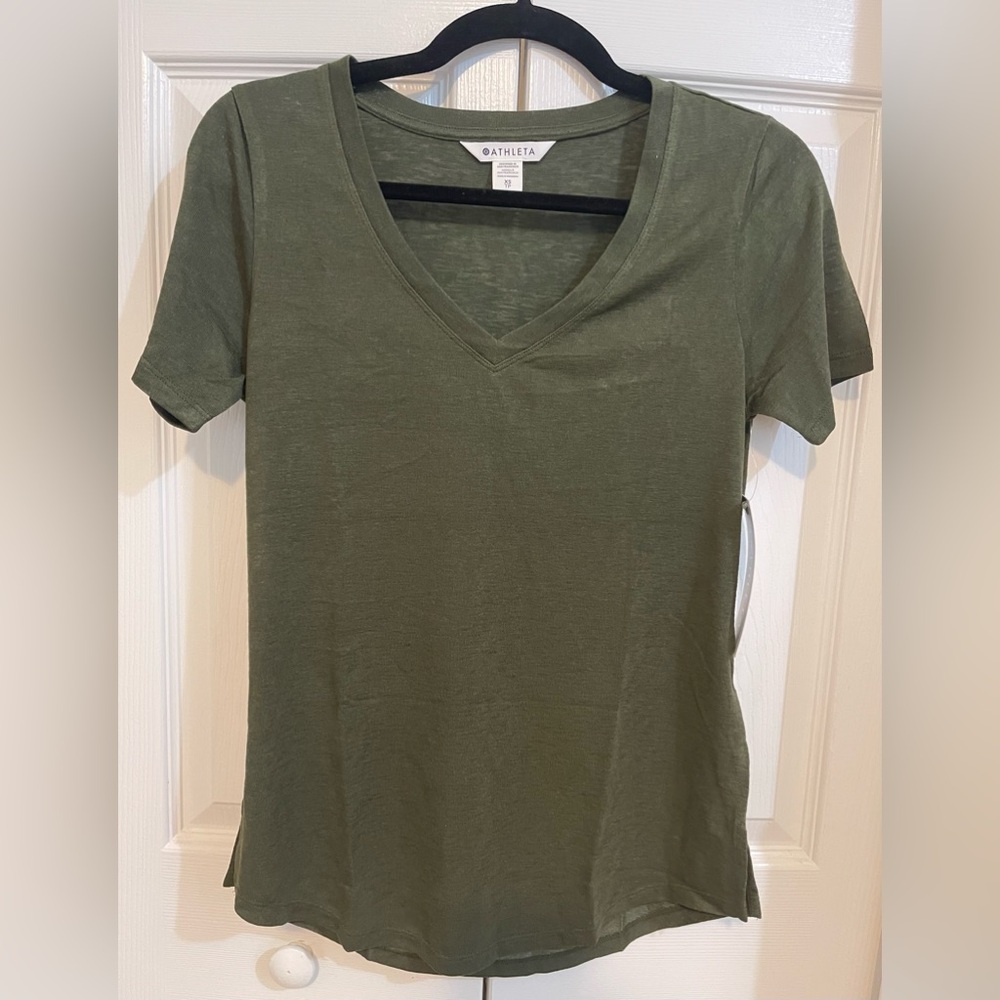 Athleta V-Neck Tee